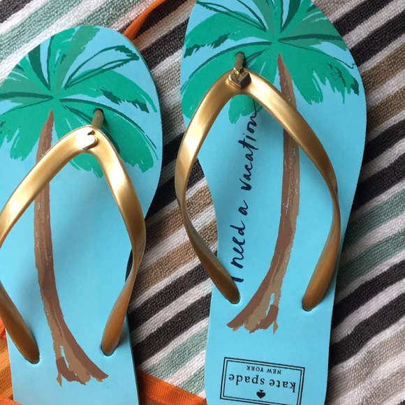 Gone SOON 🌴 Kate Spade Nassau Flip Flops NWT - Picture 7 of 8